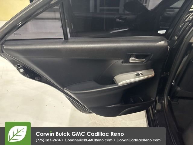 Used 2013 Toyota Camry SE image 24