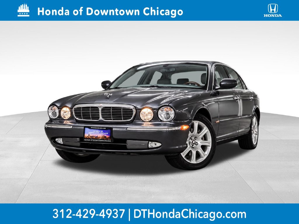 Used 2004 Jaguar XJ8 RWD 360° Tour