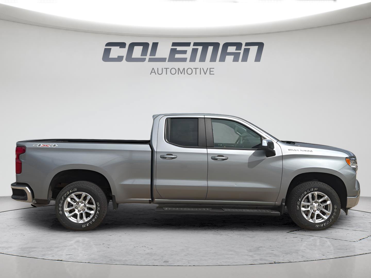 Used 2024 Chevrolet Silverado 1500 LT w/ Protection Package AWD/4WD image 14