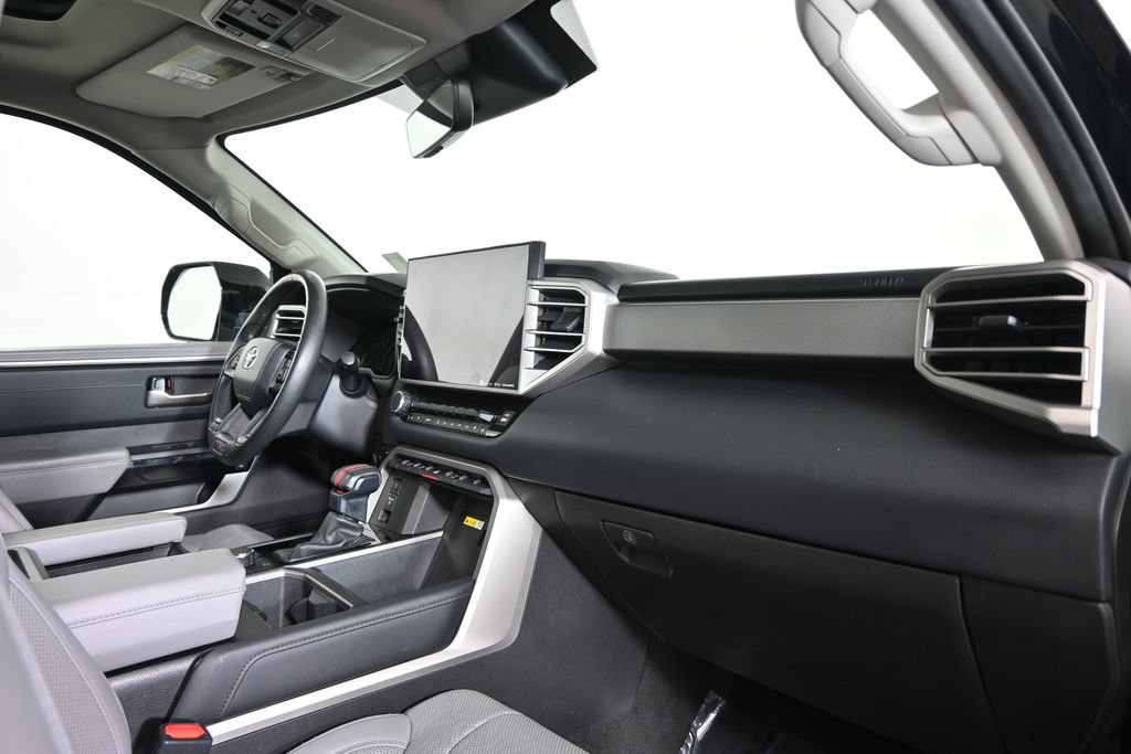 Used 2022 Toyota Tundra Limited AWD/4WD image 15
