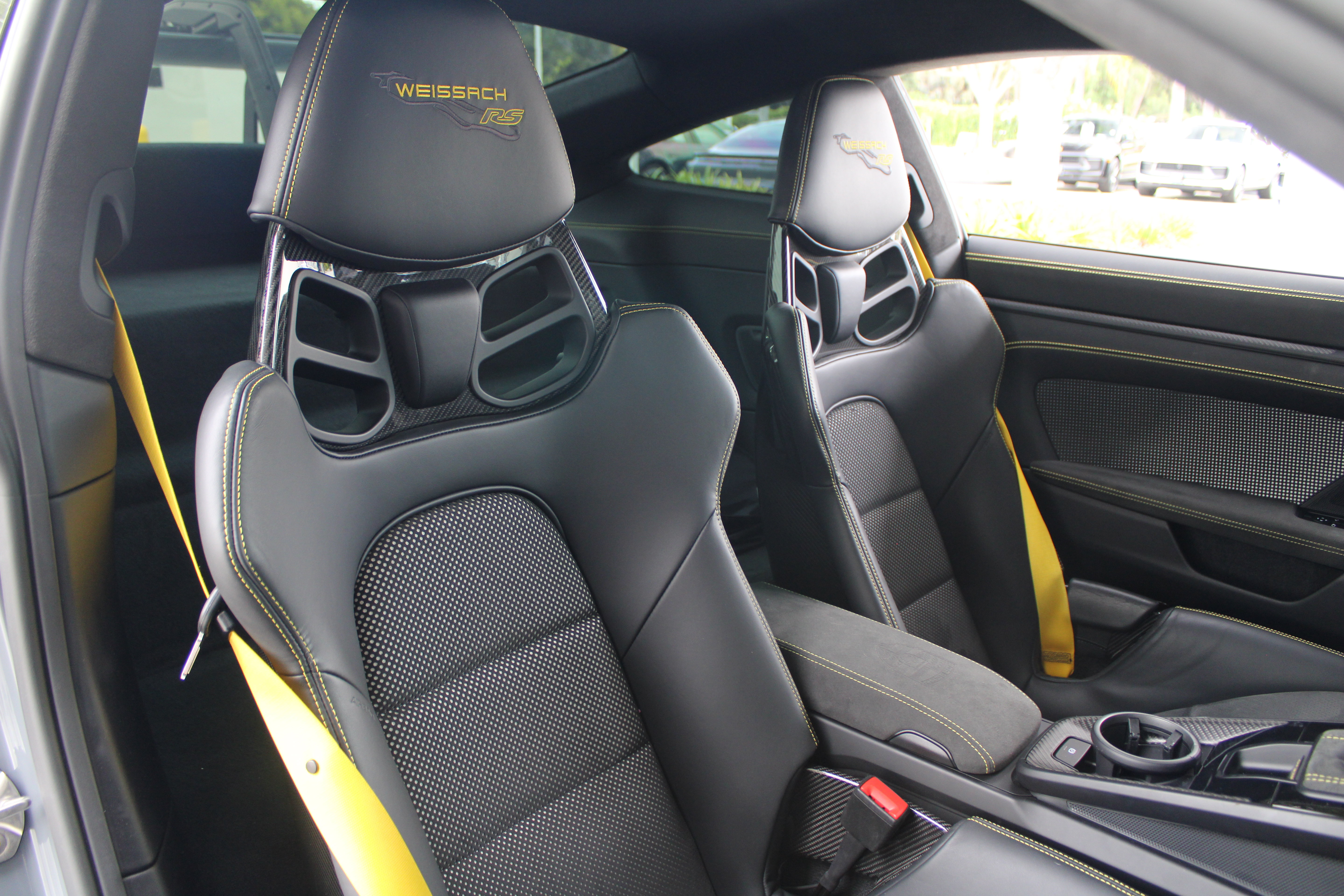 Used 2024 Porsche 911 GT3 RS RWD image 32