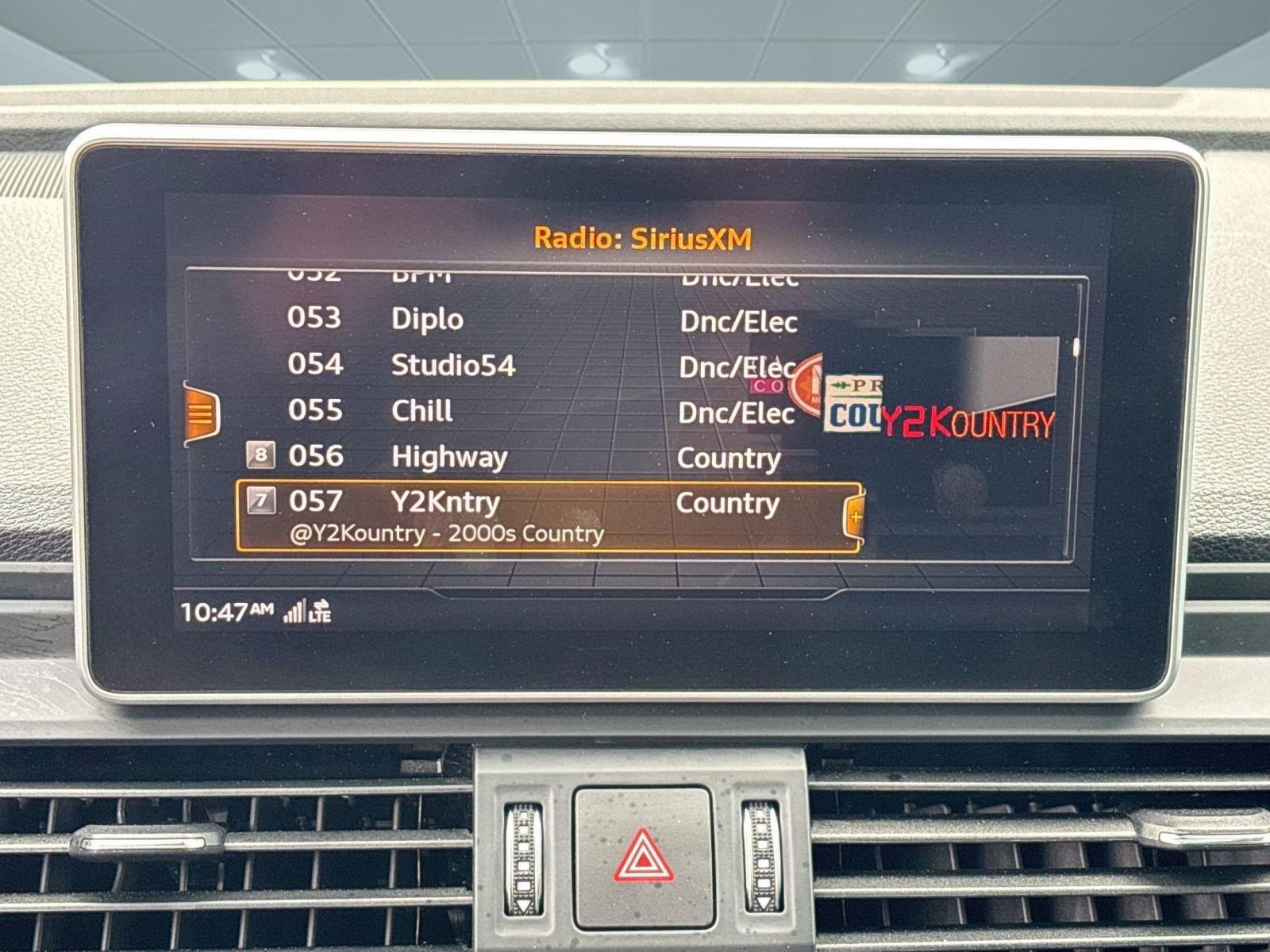 Used 2020 Audi SQ5 Premium Plus w/ Premium Plus Package image 22