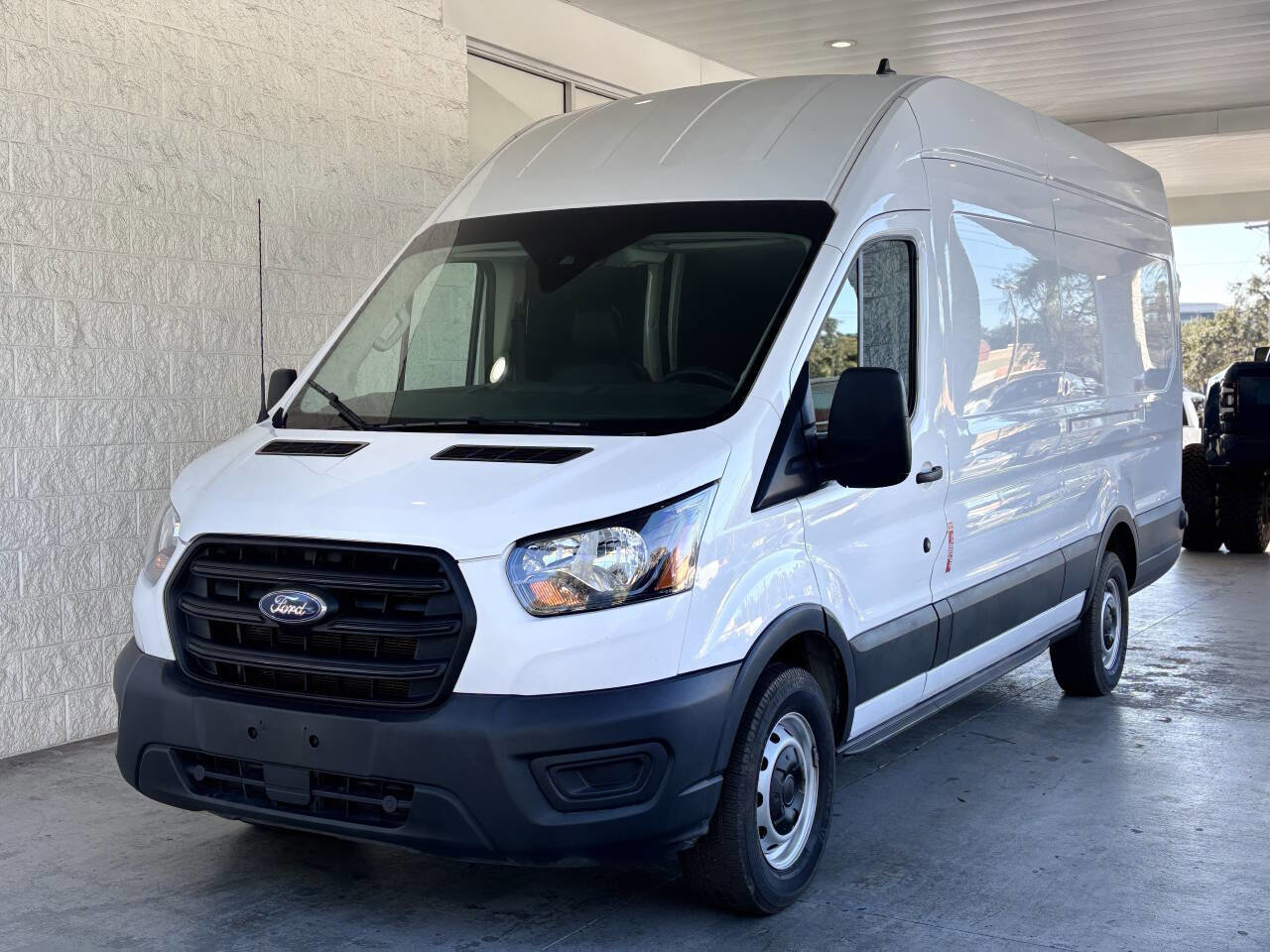 Used 2020 Ford Transit 350 148 High Roof Extended w/ Load Area Protection Package RWD image 4