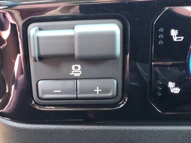 New 2025 Chevrolet Silverado 1500 LT w/ Z71 Off-Road Package image 5