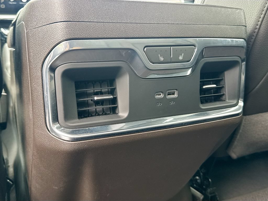Used 2023 GMC Sierra 1500 Denali AWD/4WD image 32