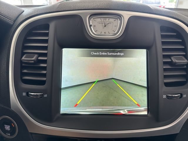 Used 2023 Chrysler 300 Touring AWD/4WD image 3