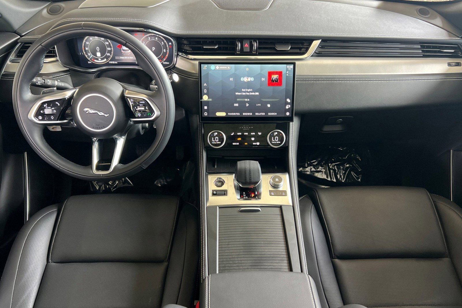 Used 2026 Jaguar F-PACE R-Dynamic S AWD/4WD image 14