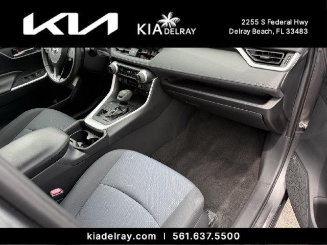 Used 2019 Toyota RAV4 XLE w/ Convenience Package AWD/4WD image 11