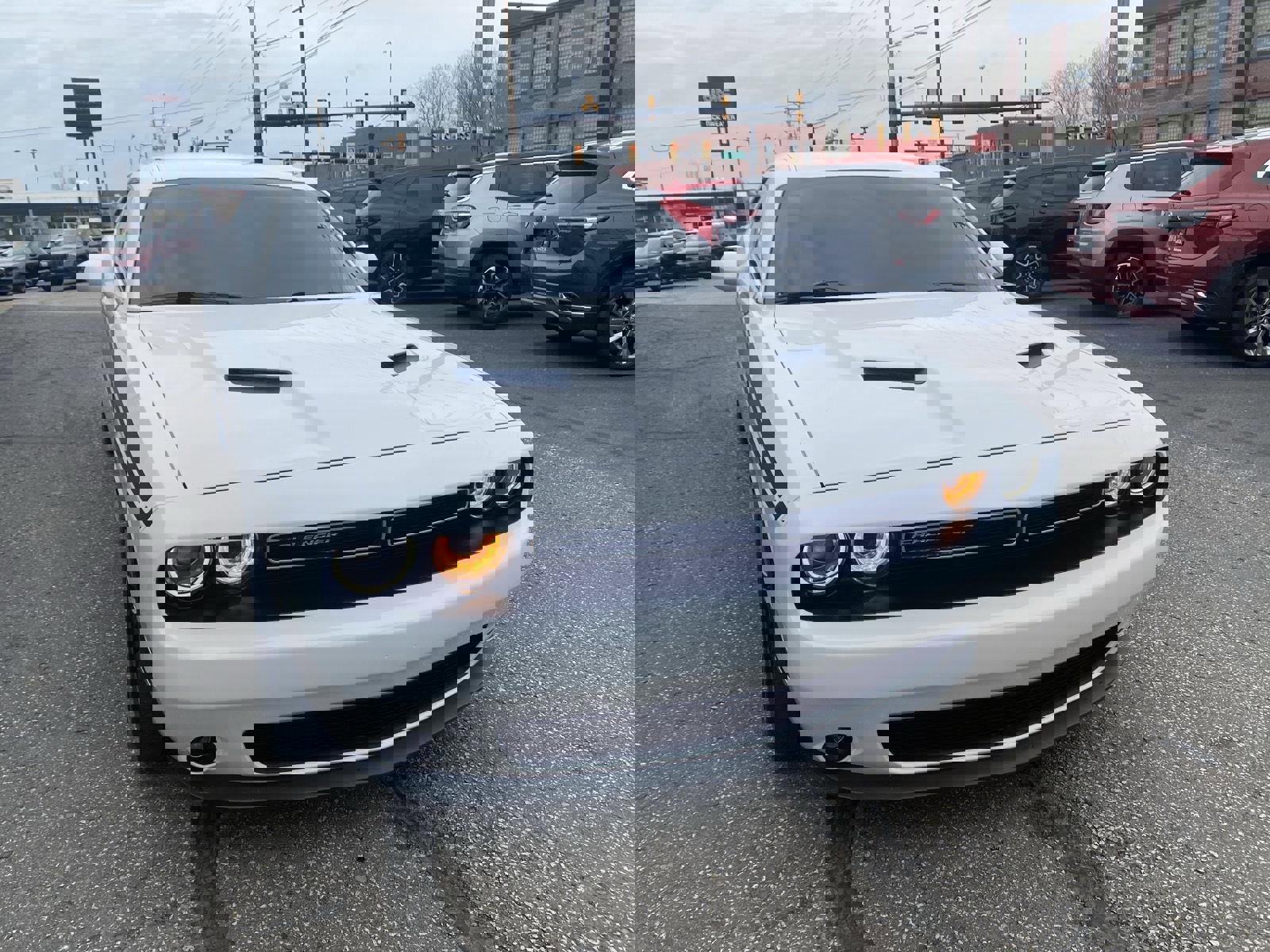 Used 2021 Dodge Challenger SXT image 15