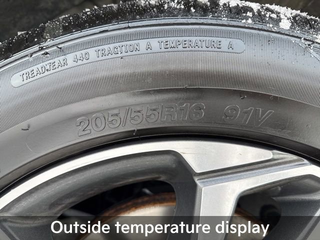 Used 2023 Kia Forte LXS image 13