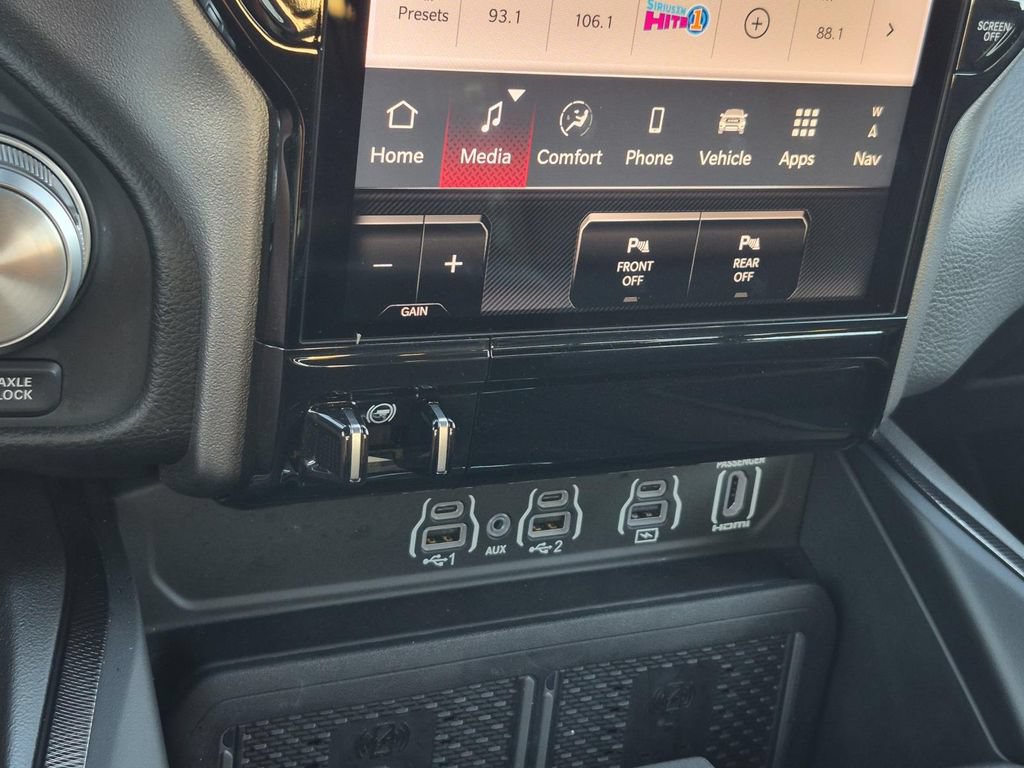 Used 2025 RAM 1500 Rebel w/ Advanced Safety Group II AWD/4WD image 31