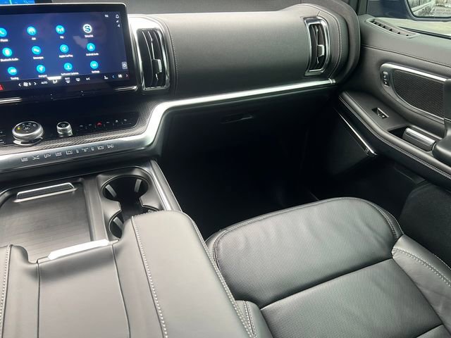 Certified 2025 Ford Expedition Max Platinum w/ Stealth Appearance Package image 34