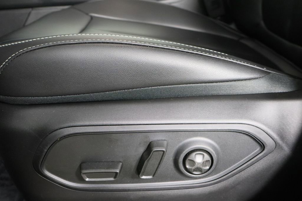 New 2026 Jeep Grand Cherokee Limited image 25