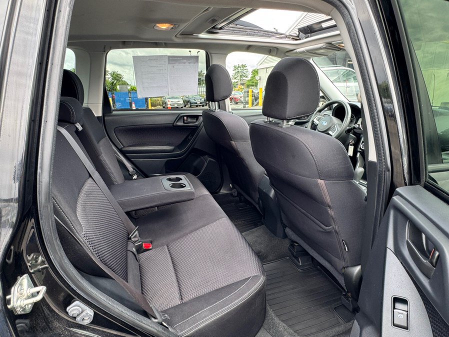 Used 2017 Subaru Forester 2.5i Premium w/ All-Weather Package AWD/4WD image 25