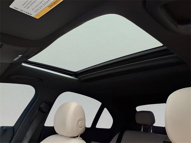 Used 2020 Mercedes-Benz C 300 Sedan image 9