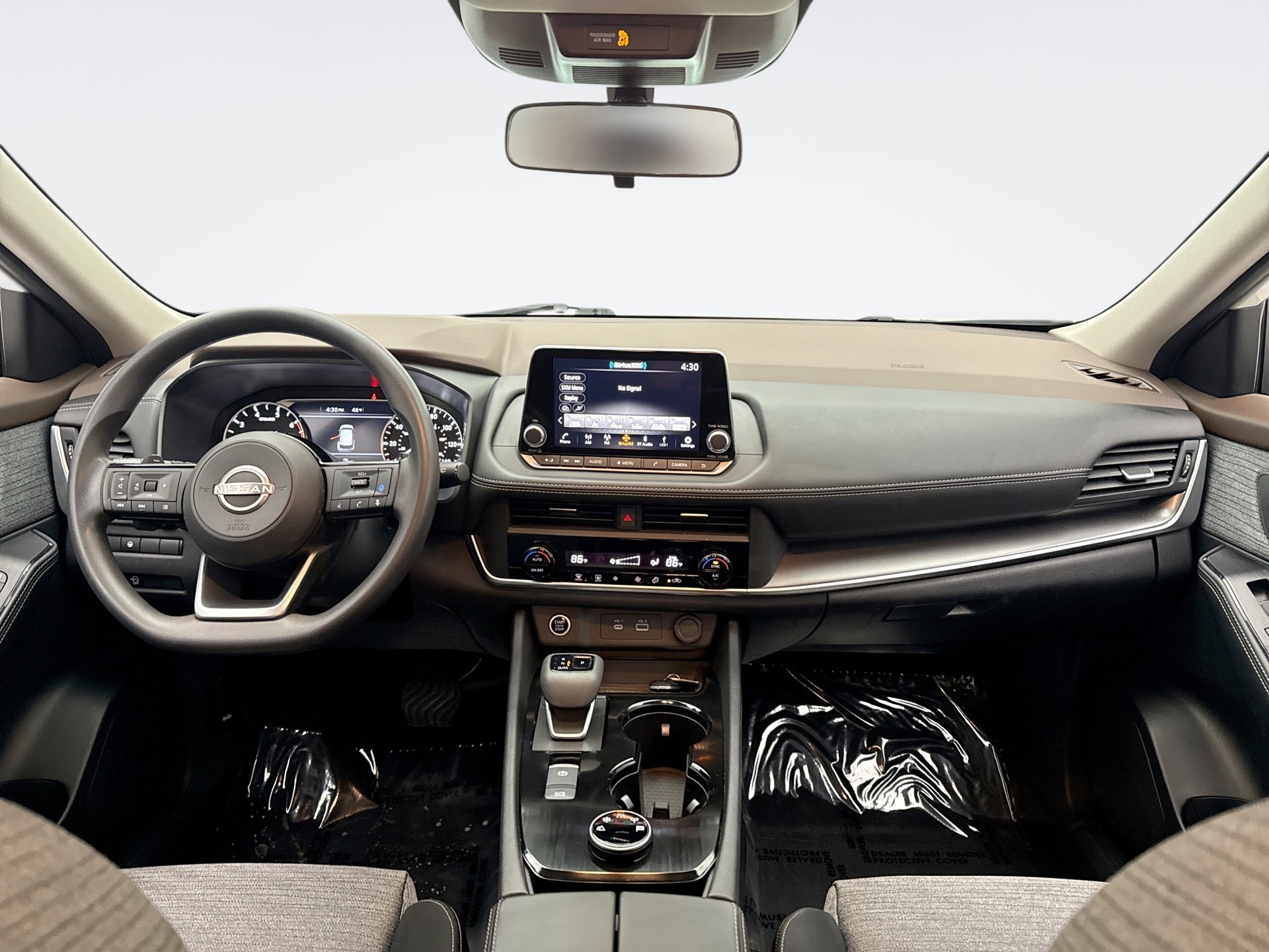 Used 2023 Nissan Rogue SV image 14