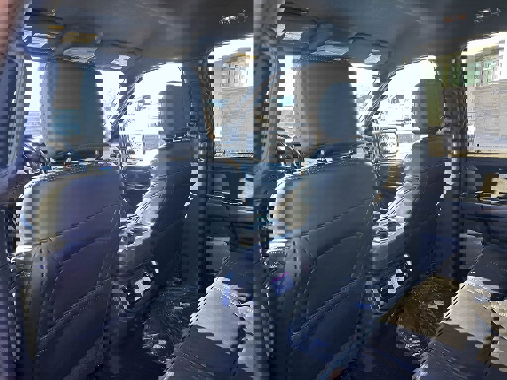 New 2025 Ford F150 Platinum image 13