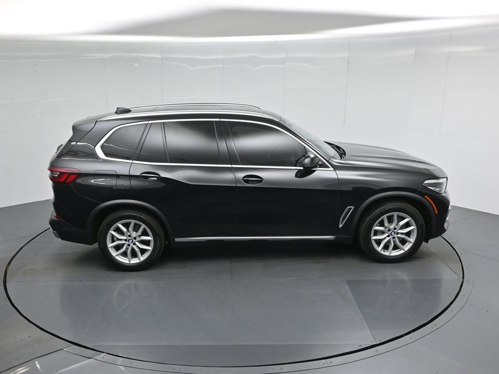 Used 2021 BMW X5 sDrive40i w/ Convenience Package image 42