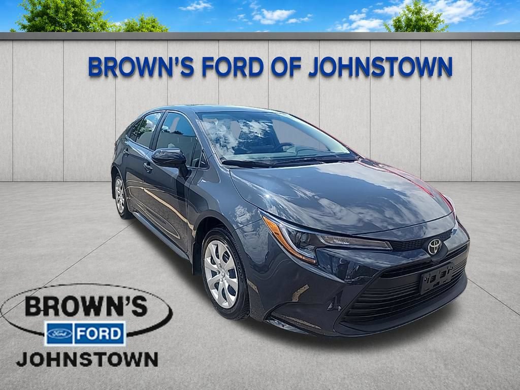 Used 2025 Toyota Corolla LE