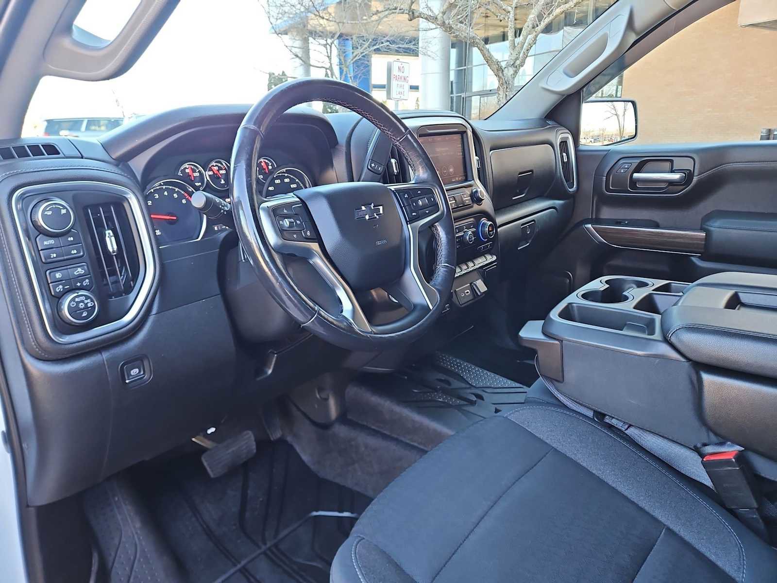 Used 2019 Chevrolet Silverado 1500 RST image 10
