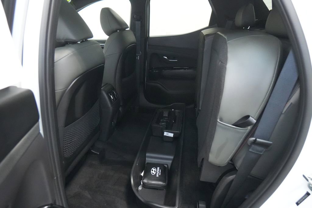 Used 2024 Hyundai Santa Cruz Limited image 21