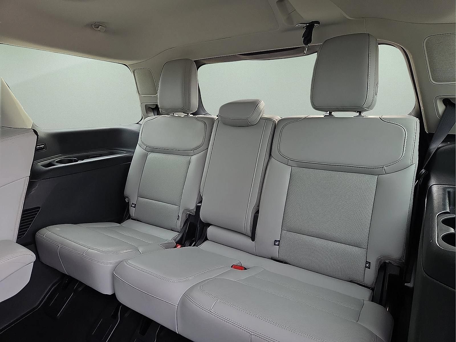 Used 2025 Ford Expedition Platinum AWD/4WD image 10