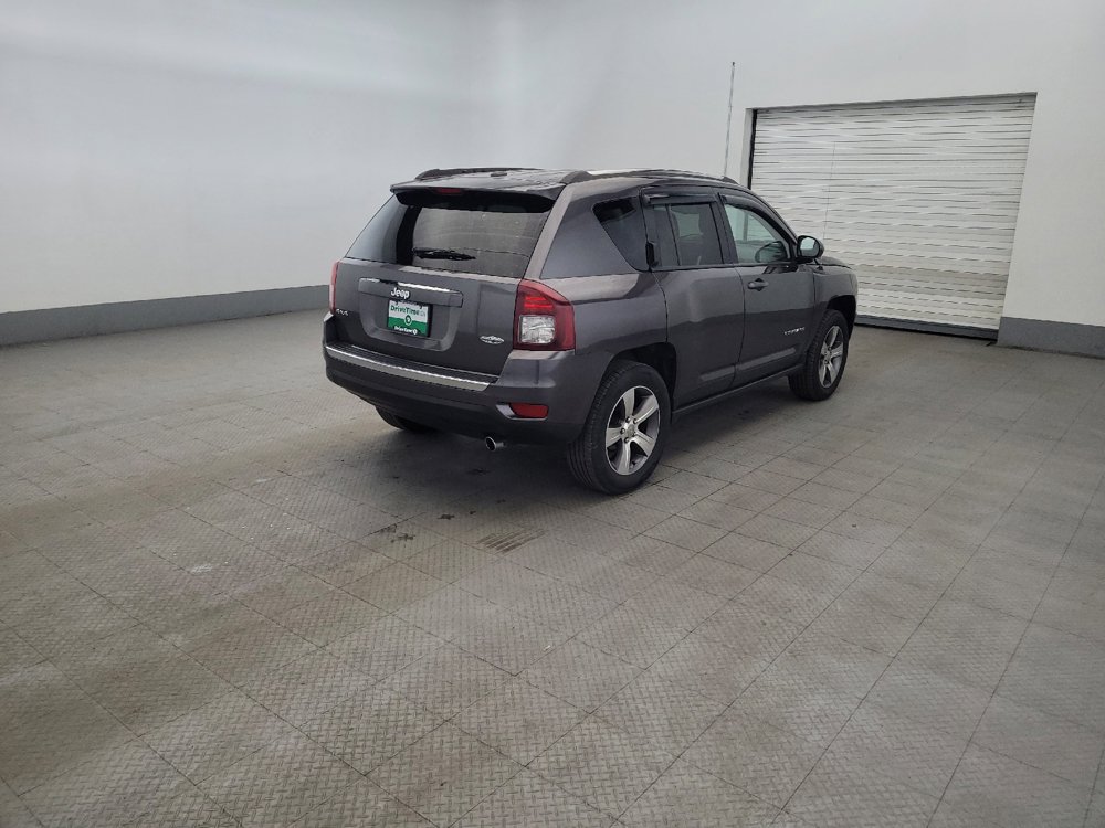 Used 2017 Jeep Compass High Altitude AWD/4WD image 9