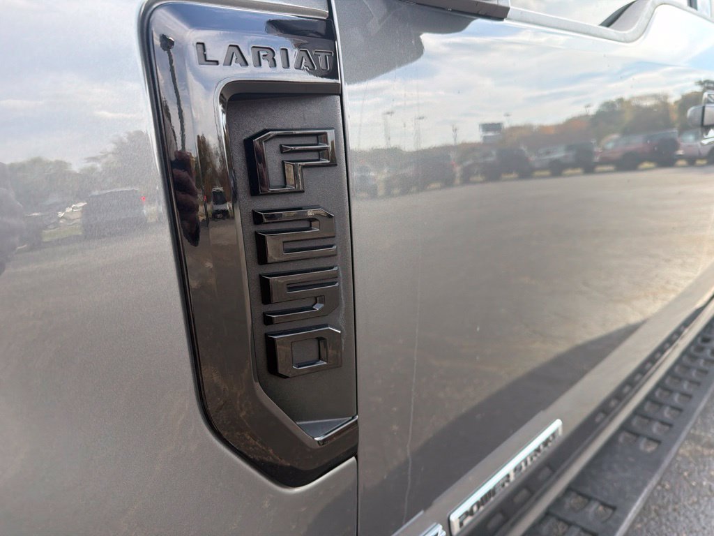 Used 2022 Ford F250 Lariat w/ Tremor Off-Road Package AWD/4WD image 10