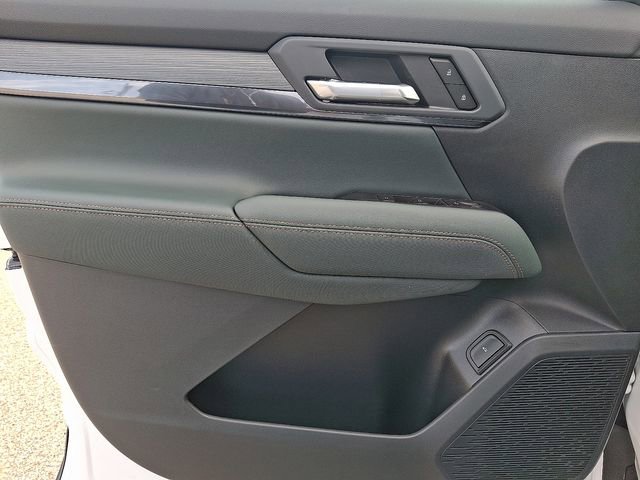 New 2026 GMC Terrain AT4 w/ Technology Package II image 13