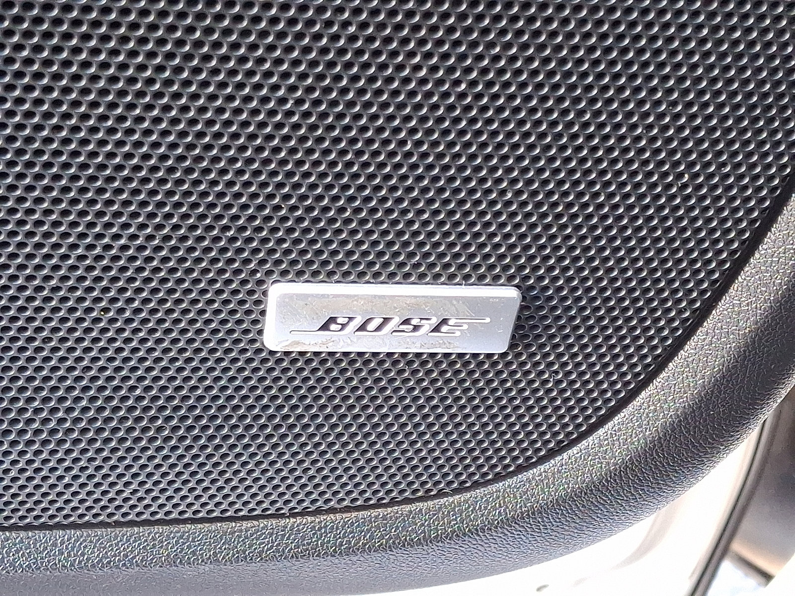 Used 2022 GMC Terrain SLT w/ Infotainment Package II image 26