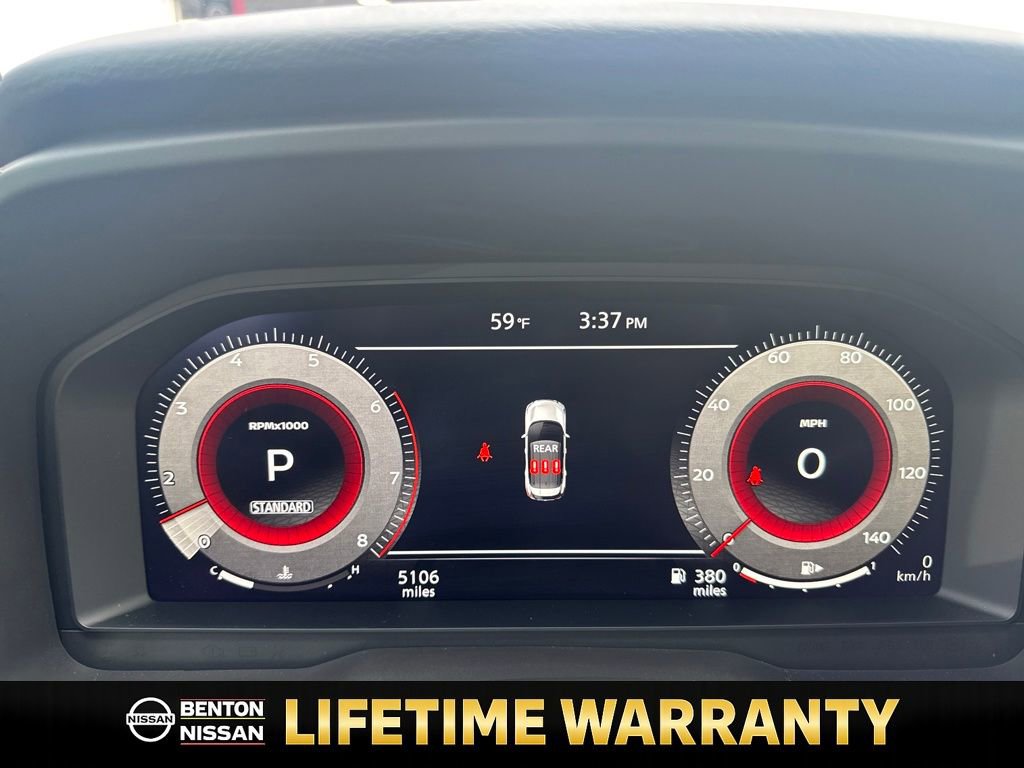 Used 2025 Nissan Rogue Platinum image 14