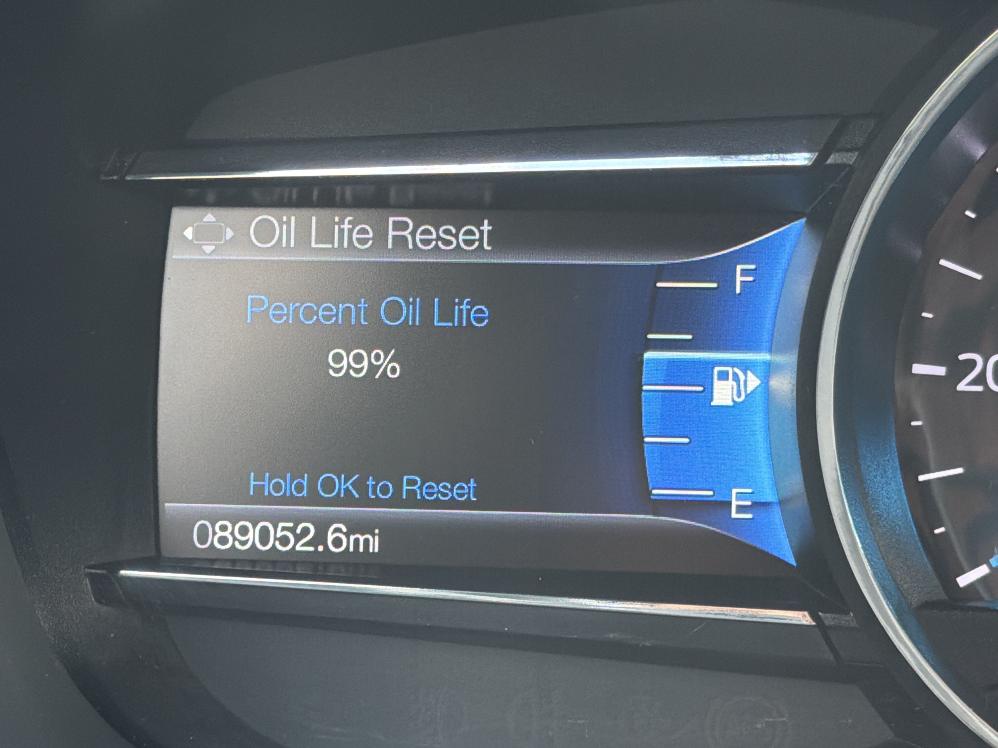 Used 2018 Ford Explorer Limited FWD image 11