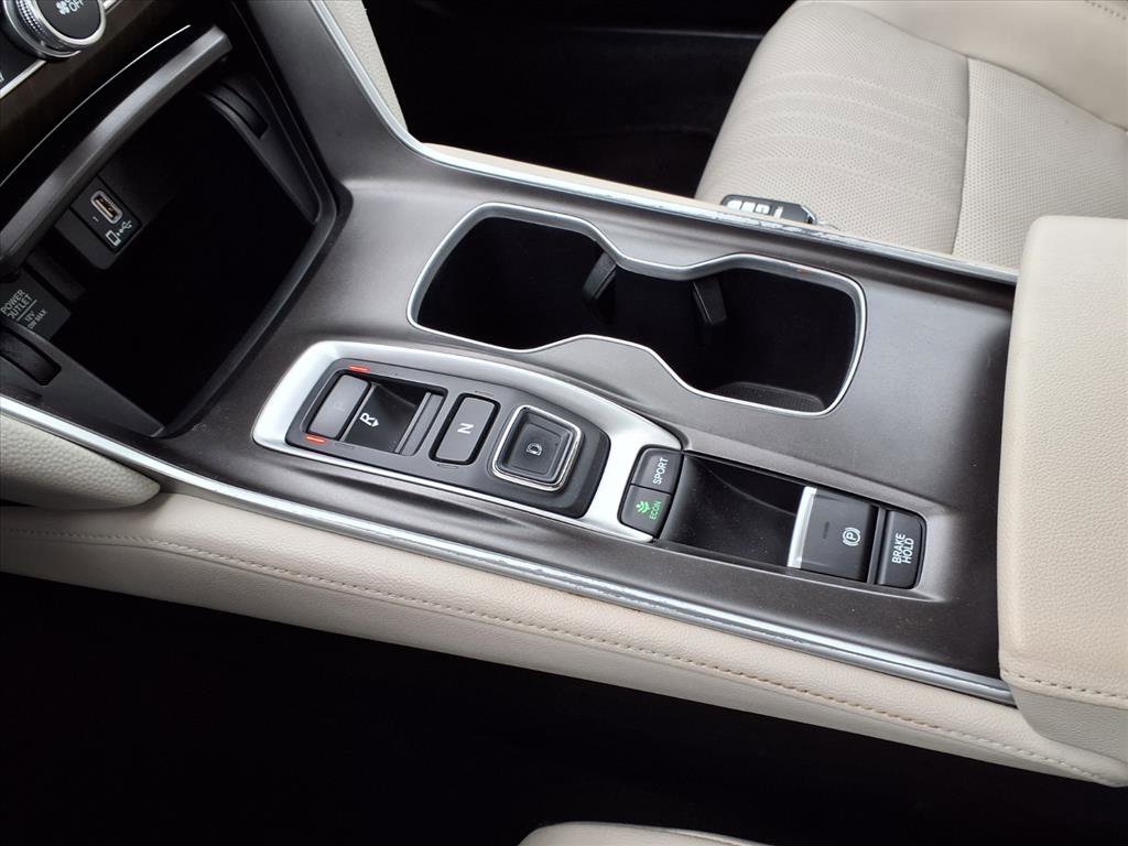 Used 2019 Honda Accord EX-L image 11