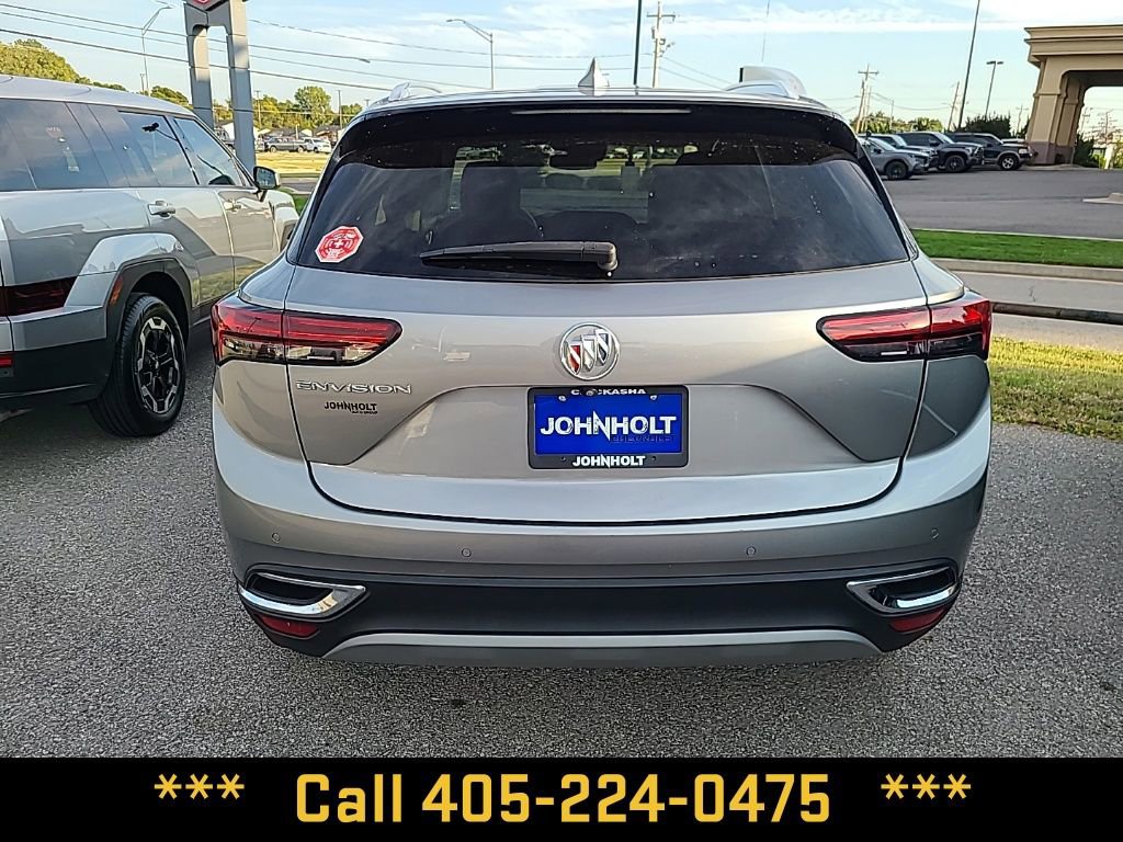 Used 2023 Buick Envision Essence image 8