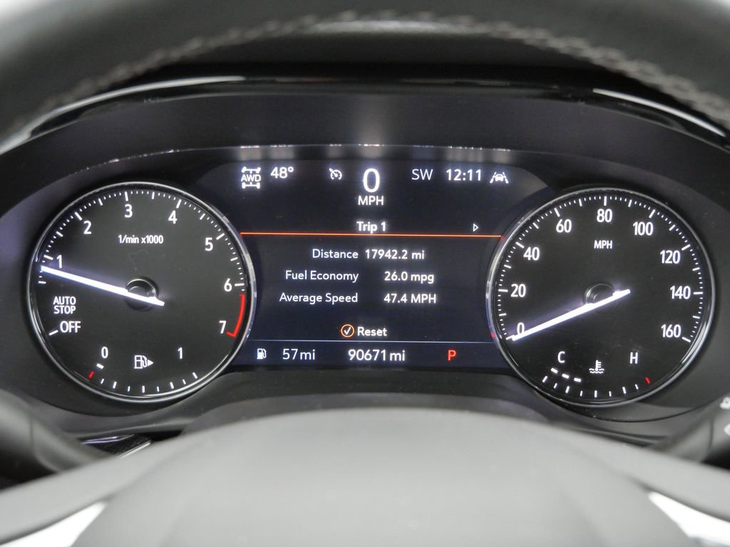 Used 2022 Buick Envision Essence w/ Sport Touring Package image 20