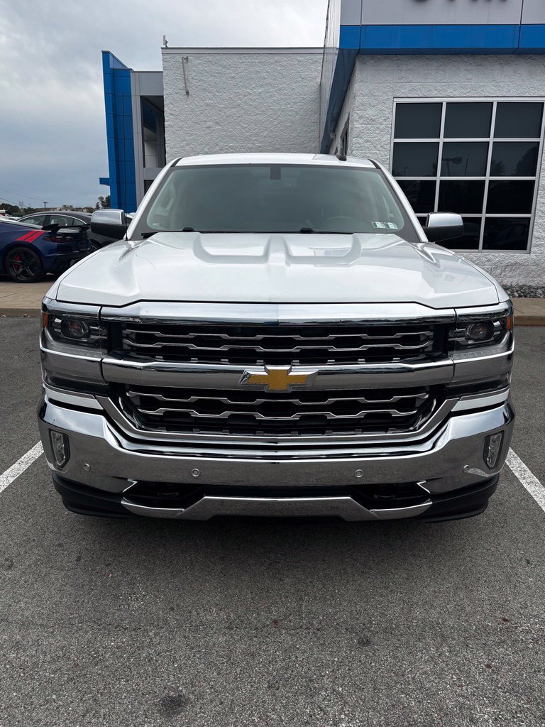 Used 2017 Chevrolet Silverado 1500 LTZ w/ Sport Package AWD/4WD image 2
