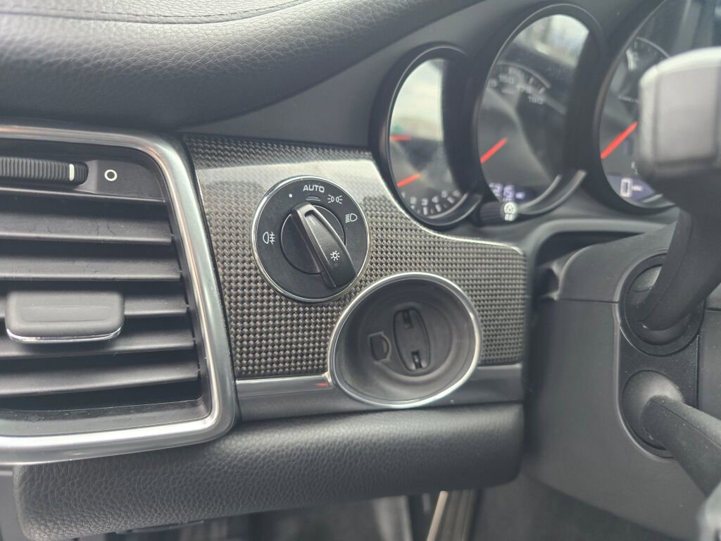 Used 2012 Porsche Panamera image 22