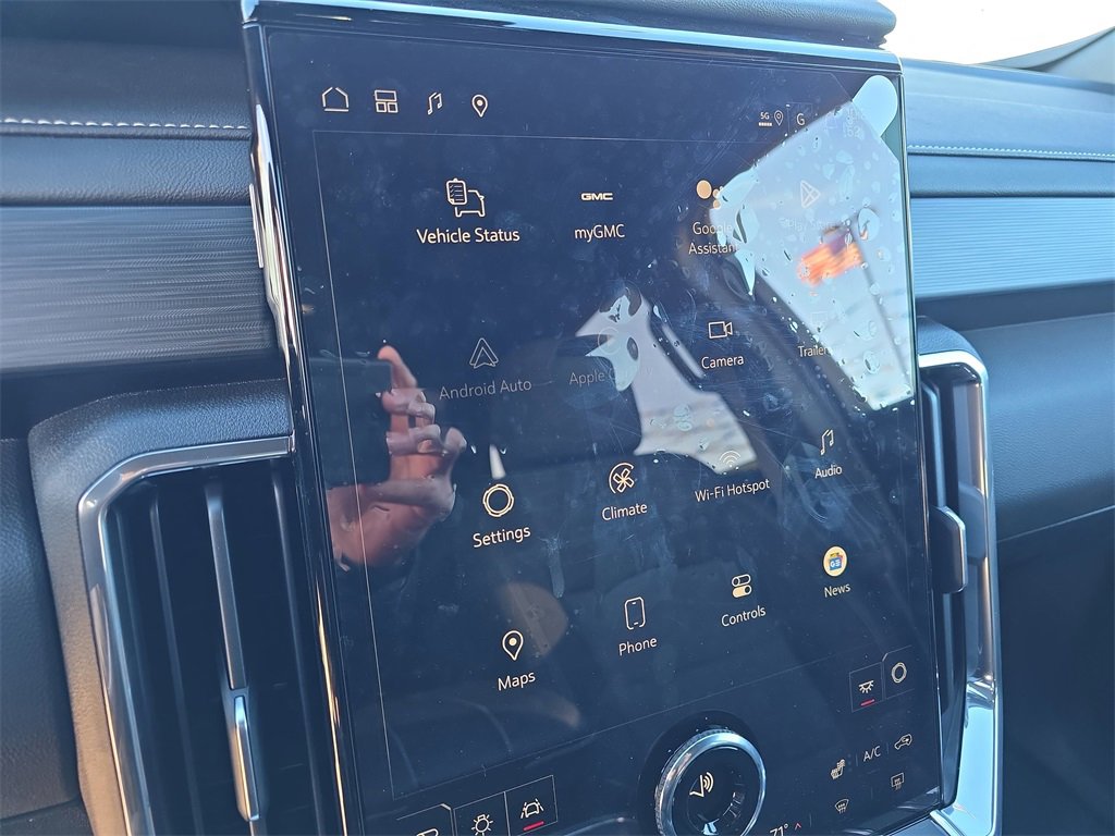 New 2026 GMC Acadia Elevation image 22