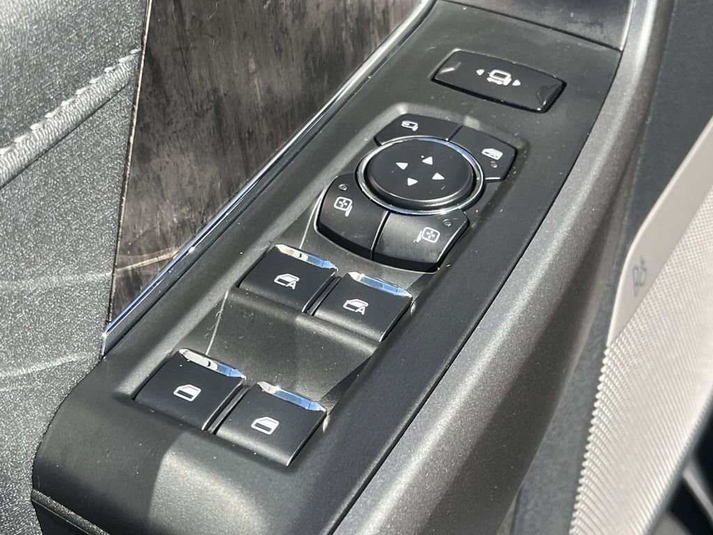 New 2026 Ford F250 Lariat image 23