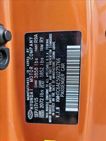 Used 2016 Hyundai Veloster Turbo w/ Option Group 04 FWD image 23