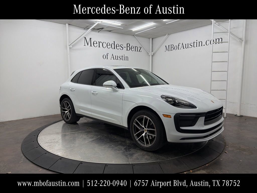 Used 2022 Porsche Macan image 1