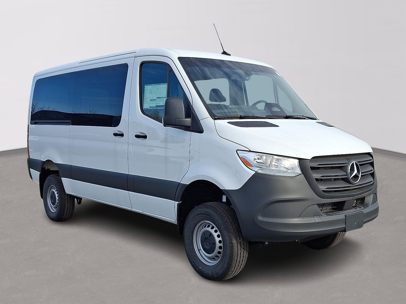New 2025 Mercedes-Benz Sprinter 2500 image 3