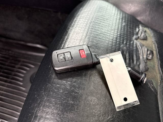 Used 2018 Toyota Tacoma TRD Off-Road image 31