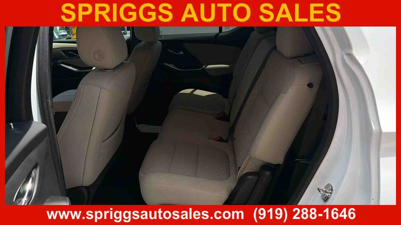 Used 2023 Chevrolet Traverse LS w/ LPO, Cargo Package AWD/4WD image 3