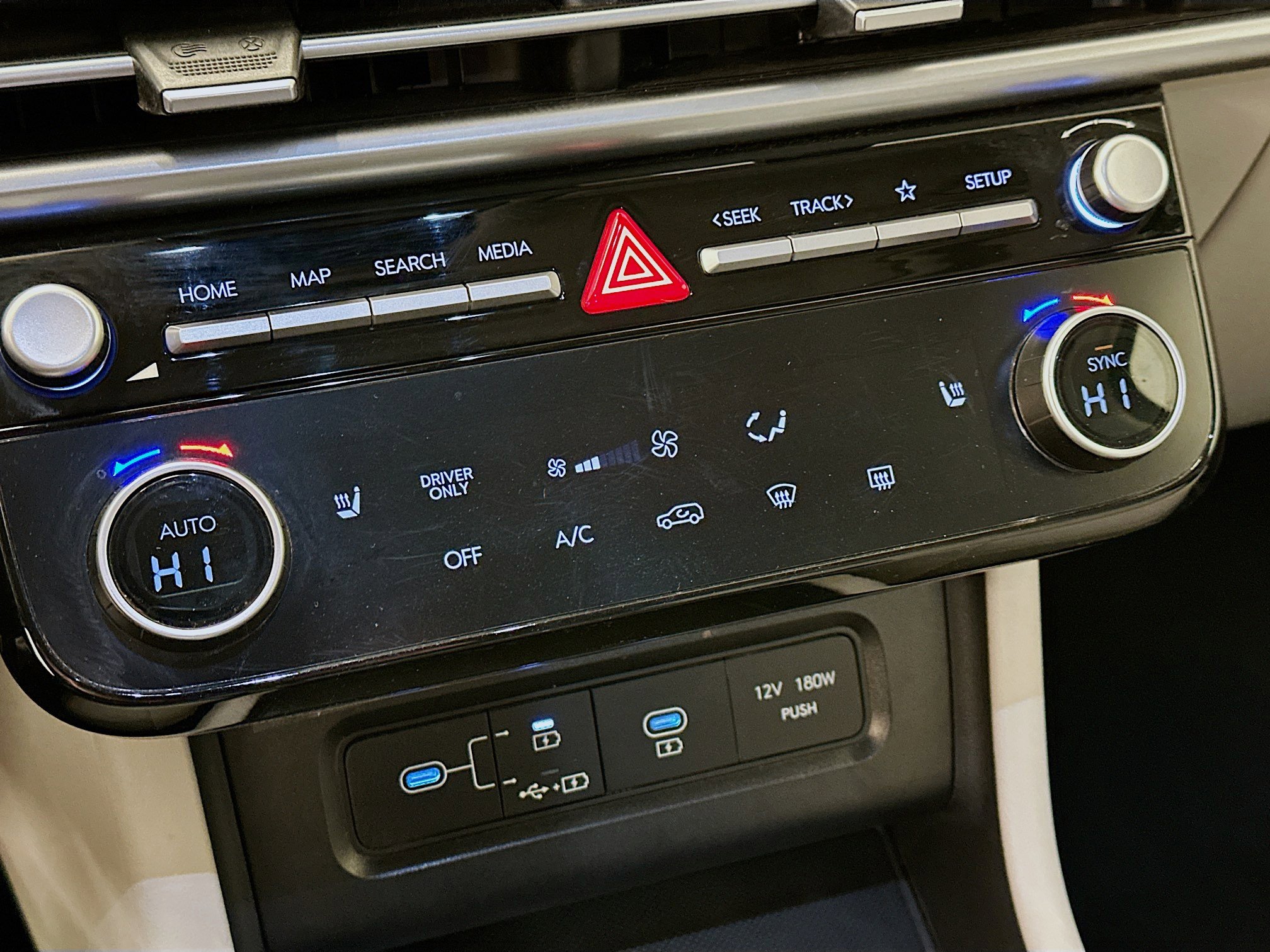 Used 2025 Hyundai Tucson Blue image 24