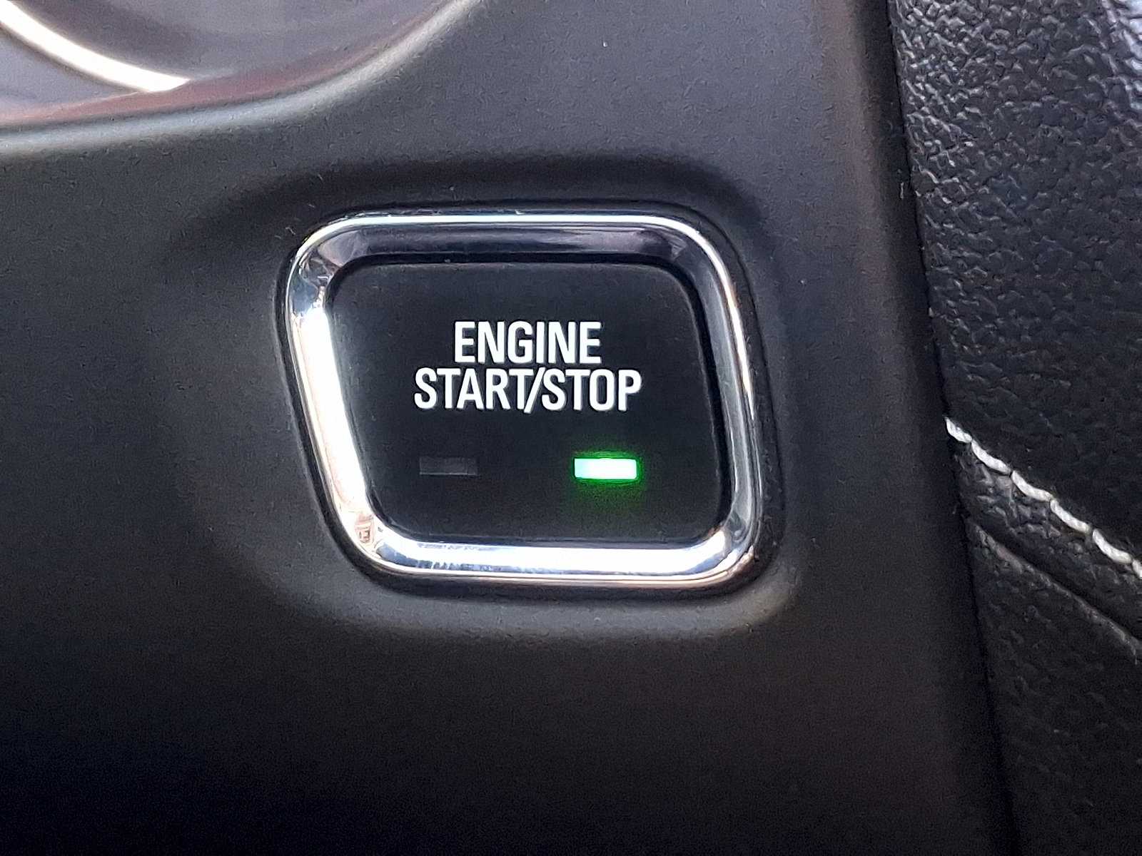 Used 2019 GMC Acadia SLT w/ LPO, Floor Liner Package image 25