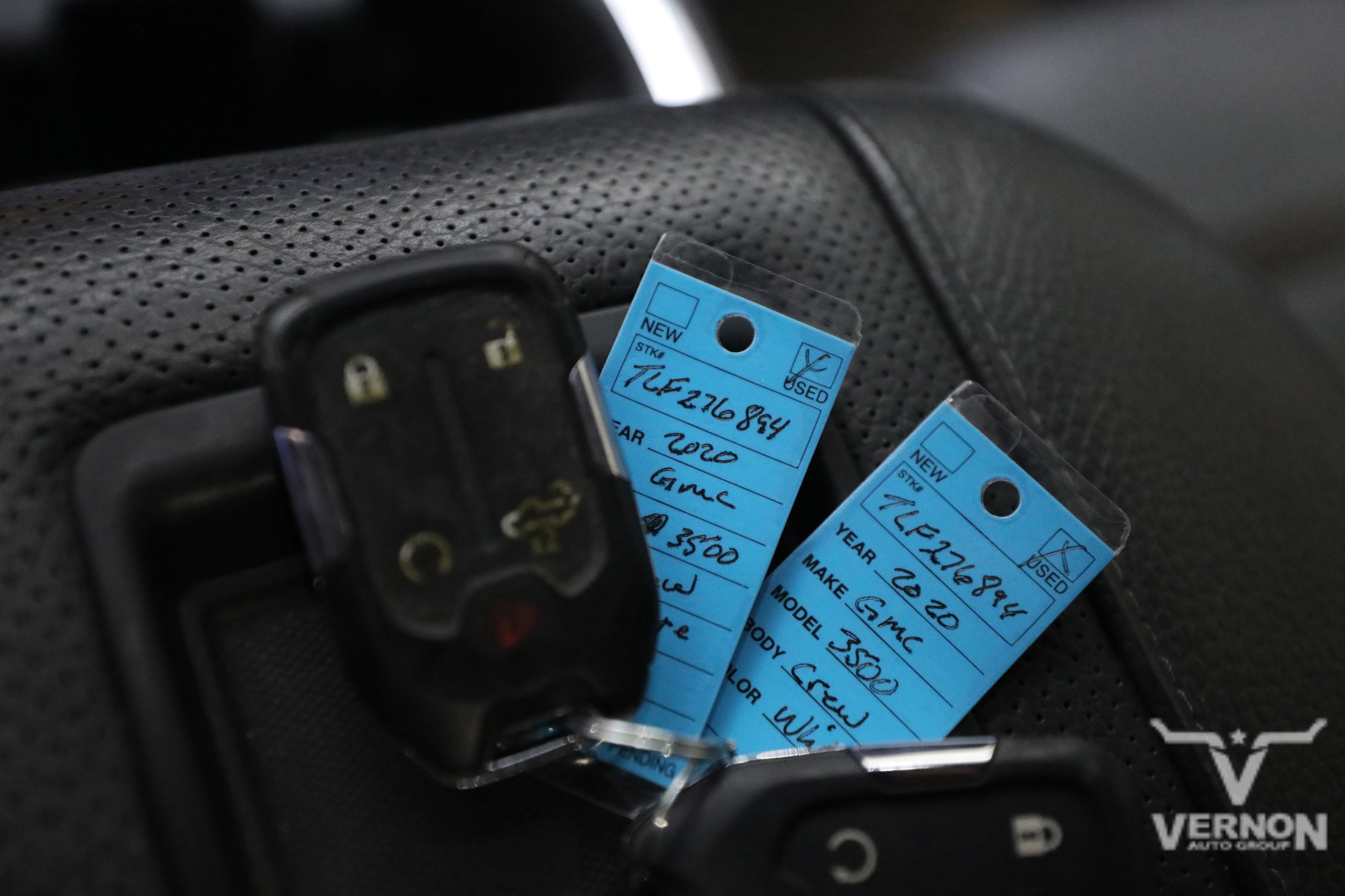 Used 2020 GMC Sierra 3500 Denali w/ Denali Ultimate Package image 12