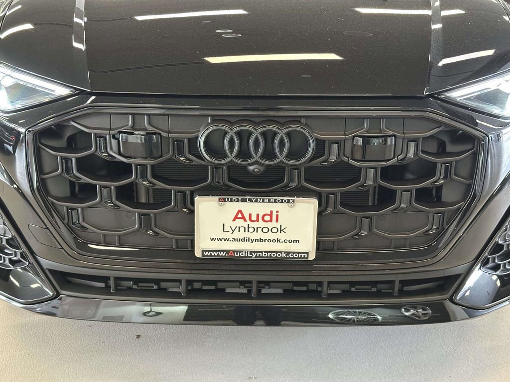 Used 2025 Audi Q8 Premium Plus w/ Premium Plus Package AWD/4WD image 12