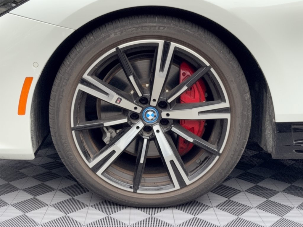 Used 2024 BMW i5 M60 w/ Premium Package AWD/4WD image 13