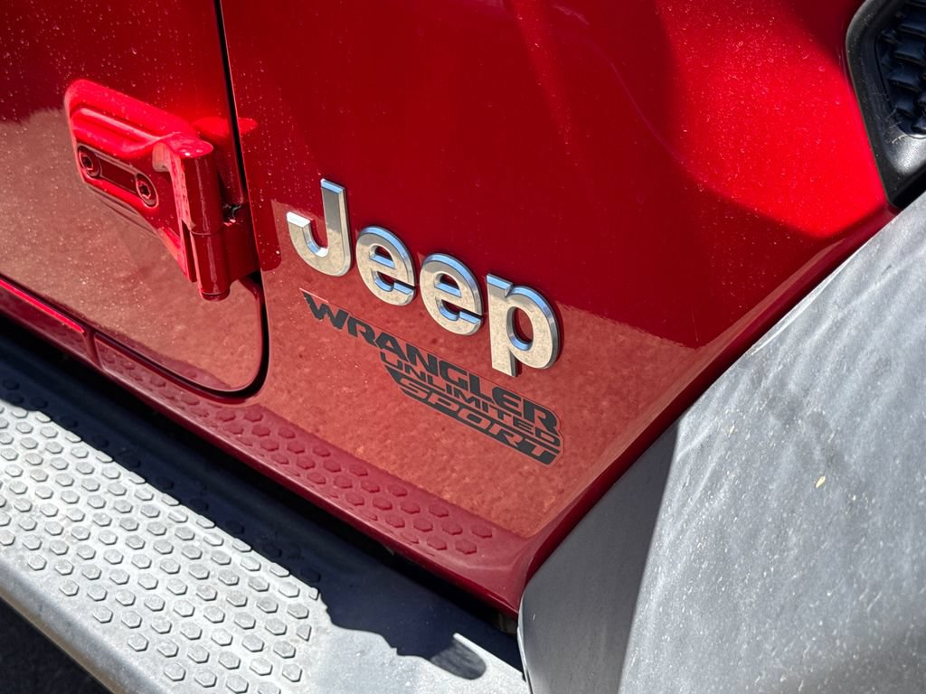 Used 2018 Jeep Wrangler Unlimited Sport S AWD/4WD image 20